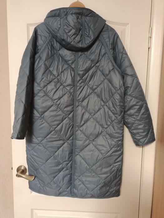 Довге стьобане пальто з капюшоном р.L