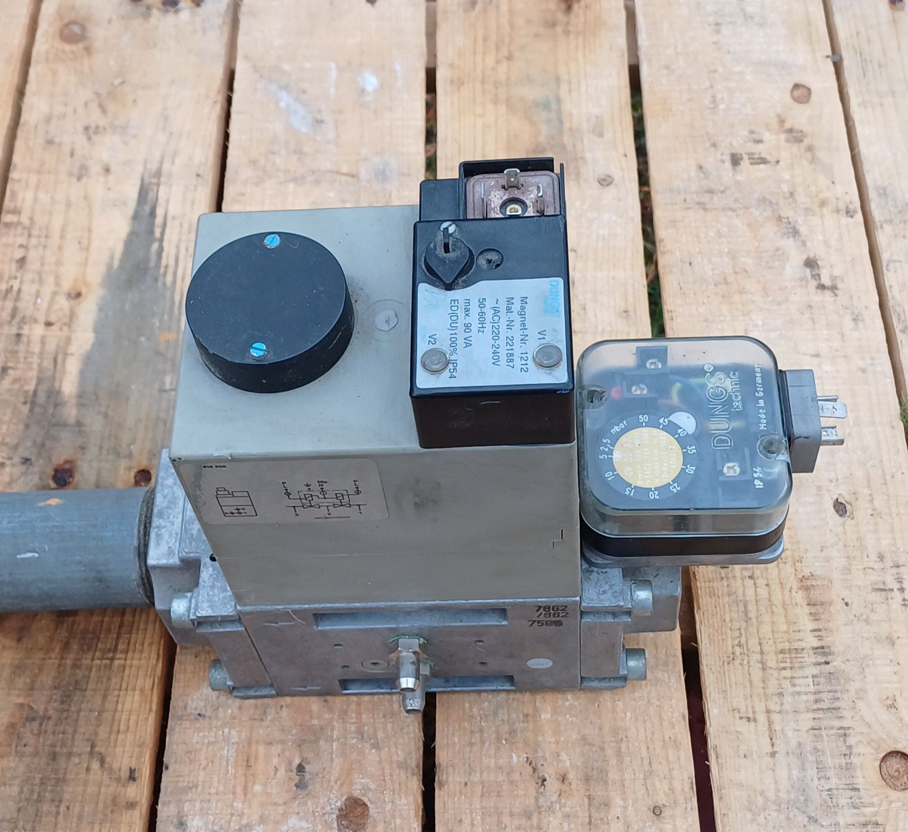 Dungs DMV-D 520/11 zawór gazowy elektrozaworów blok gazowy palnik