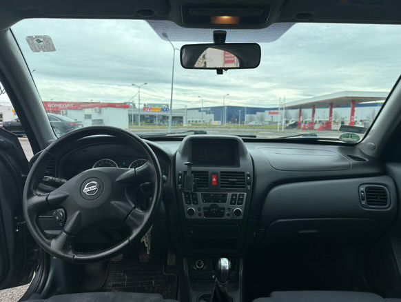 Nissan almera n16 1.8 benzyna
