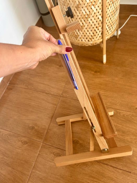 Cavalete de mesa ajustável - 63 cm - em madeira