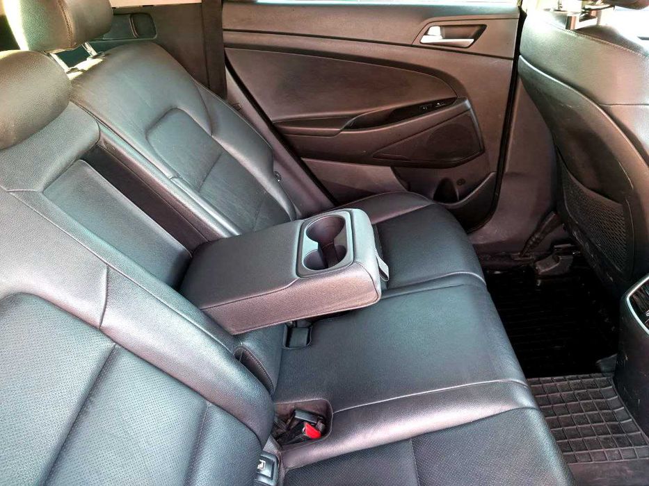 Продам Hyundai Tucson TL (ТОП, 2018, газ/бензин, AWD)