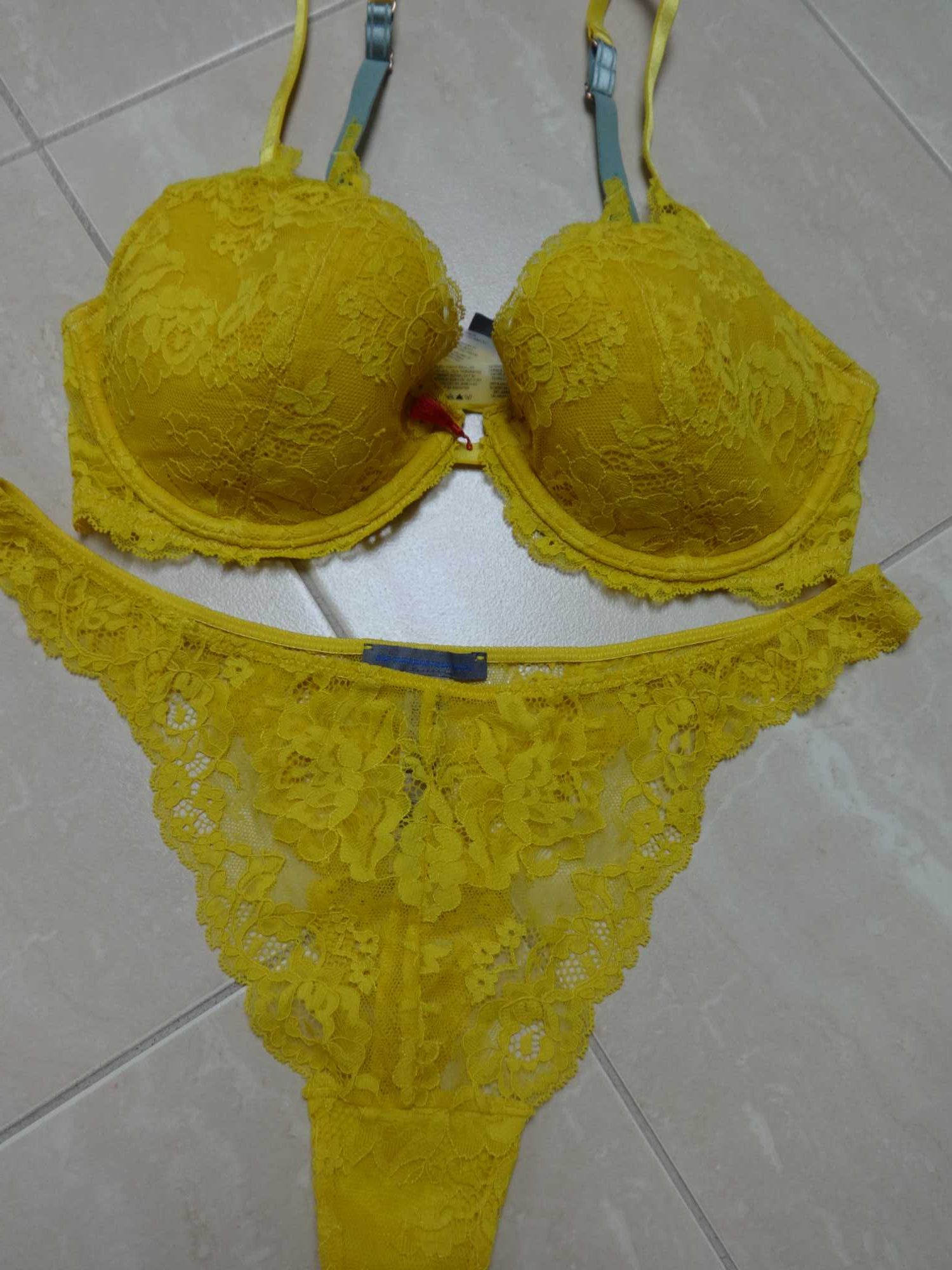 Komplet bielizny damskiej elle macpherson body