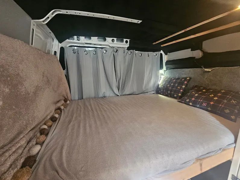 Peugeot Boxer  Sprzedam Kamper-Vana Peugeot Boxer 2018r 2.0 HDI 163KM