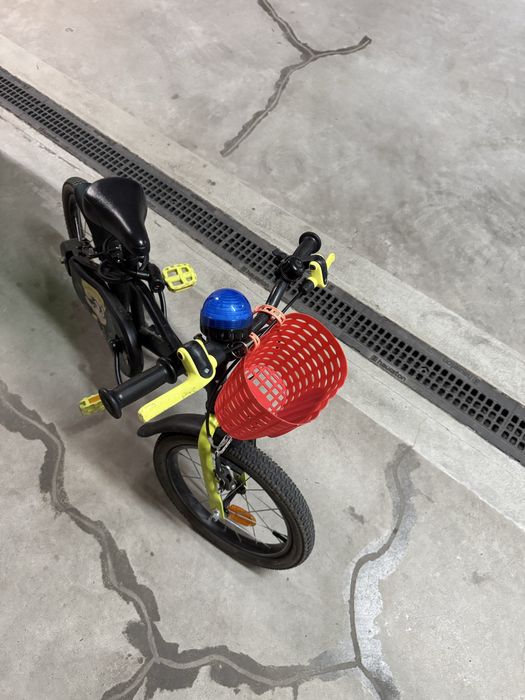 Rowerek btwin 500 Dark Hero 16 cali