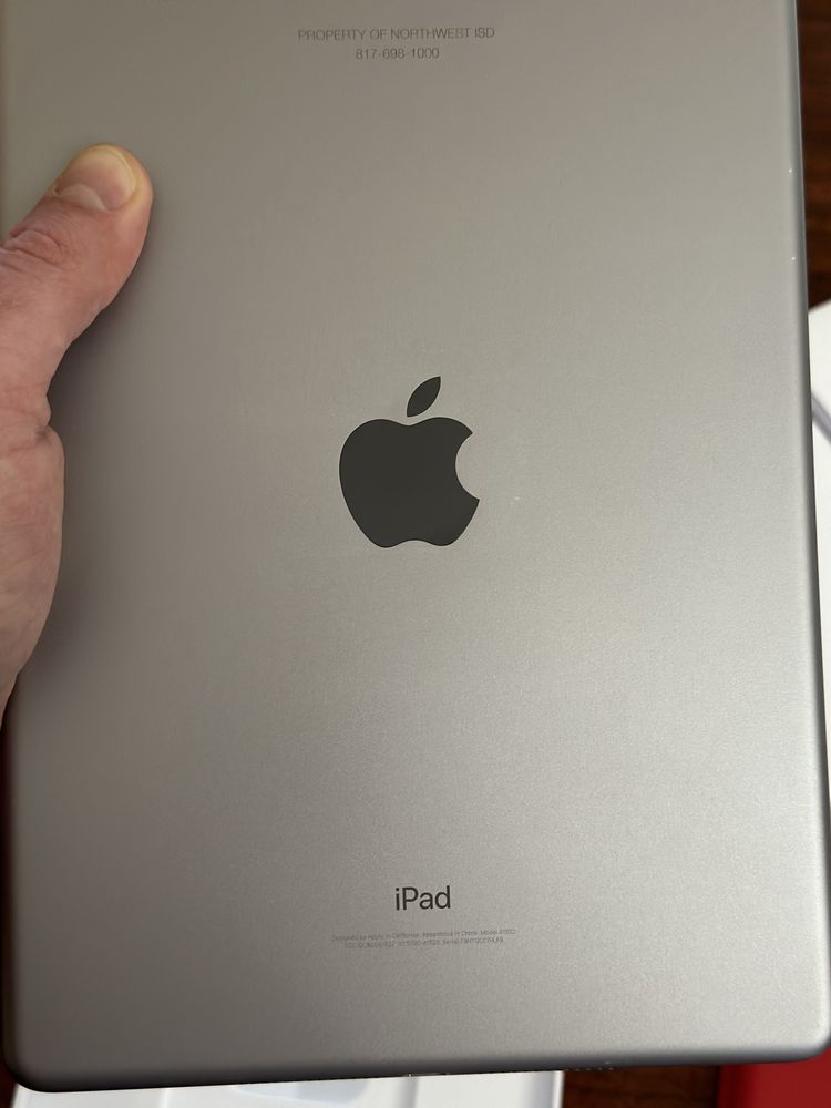 Ipad 5 2017 32gb WiFI + Чохол, Коробка та документація