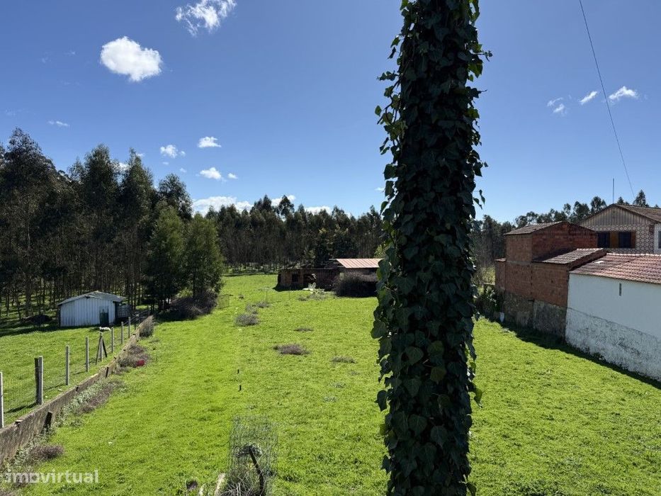 Terreno Urbano para construção de moradia- Estarreja