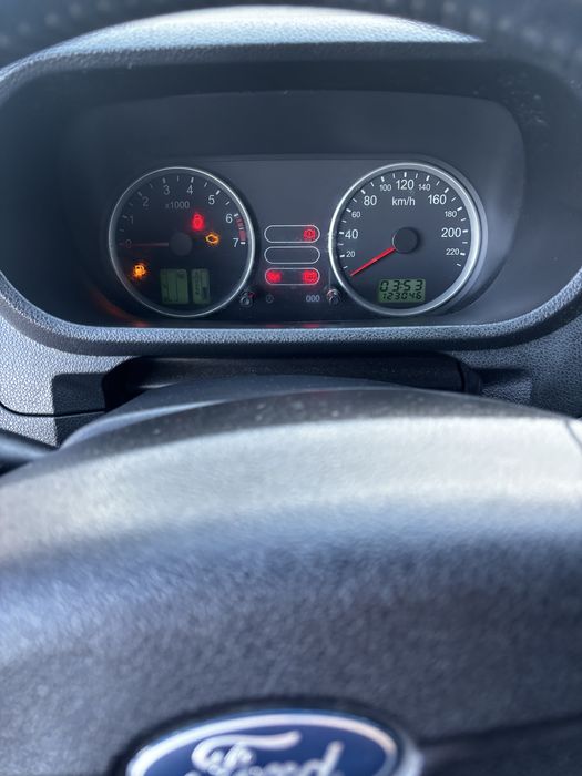 Ford Fusion Trend apenas 123.000 km