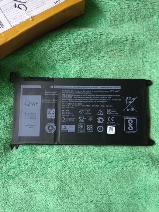 Новая аккумуляторная батарея для ноутбука. Модель WDXOR
