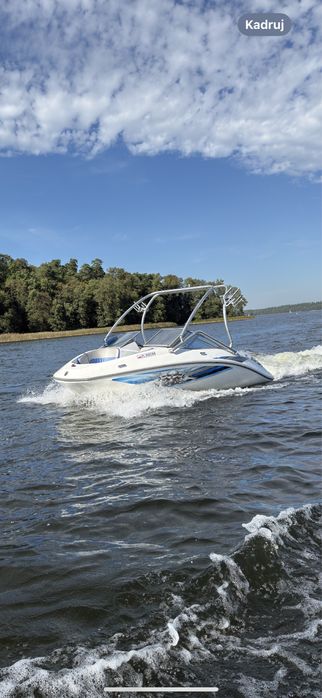 Motorówka SEA-DOO CHALLENGER 180 215KM waketower