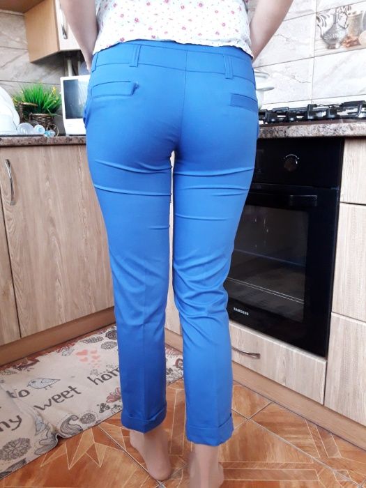 Брюки укороченные, стильные, со стрелками