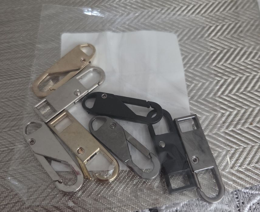 Zestaw 4 sztuk metalowych zawieszek do zamków suwaków uchwyt