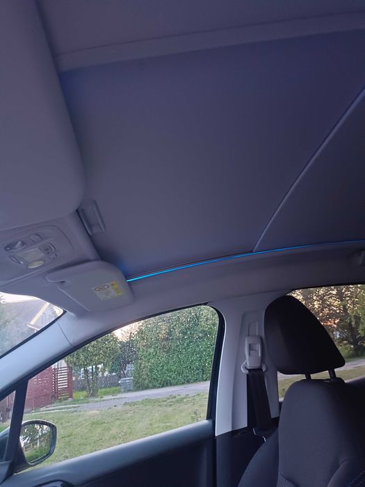 Peugeot 208 signature panorama 1.5 hdi