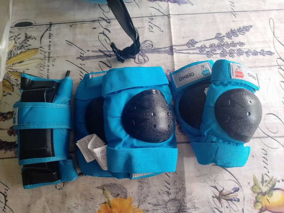 Capacete e proteções para criança.