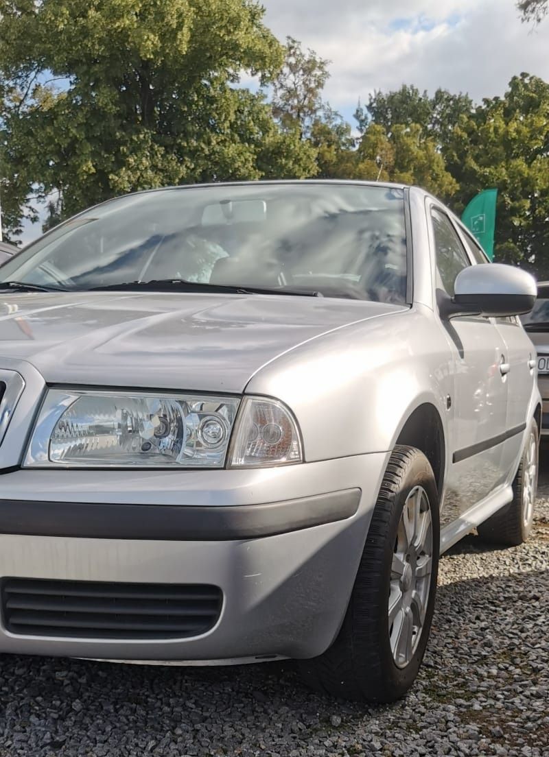 SKODA Octavia 1.6 MPI