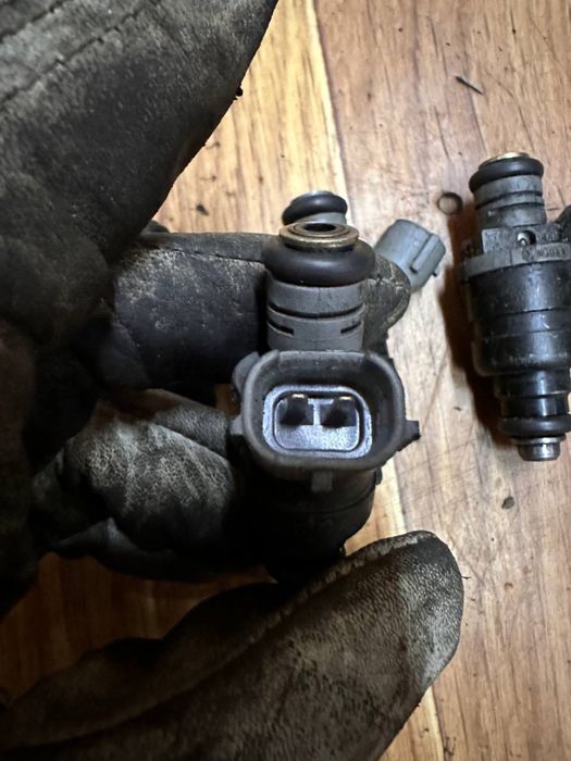 Форсунки 1.6 mpi BGU BSE BSF CCSE B06A906031BT  VW AUDI 06A 906 031 BT