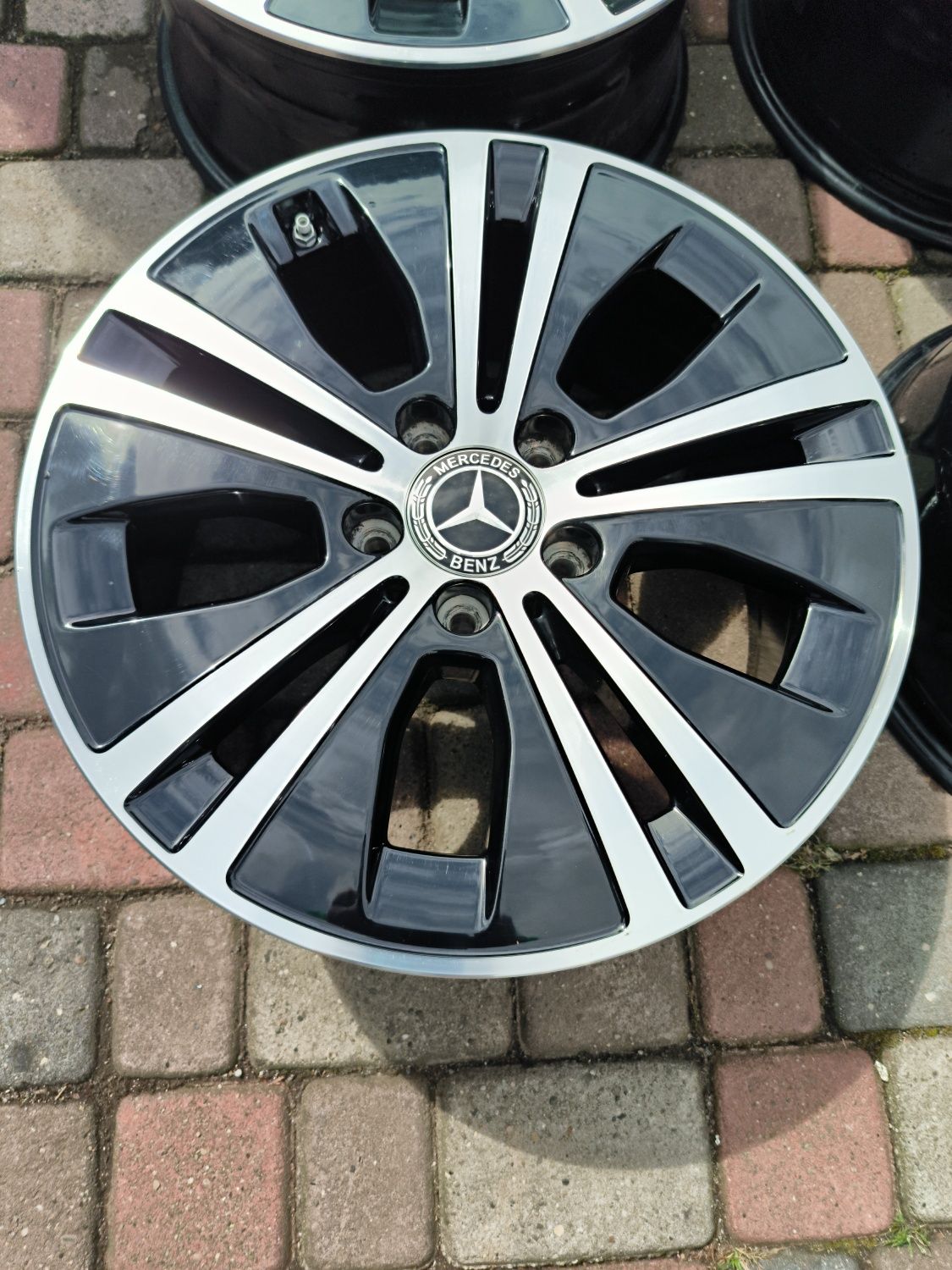 Felgi aluminiowe 17 Mercedes E klasa W213 - 5x112