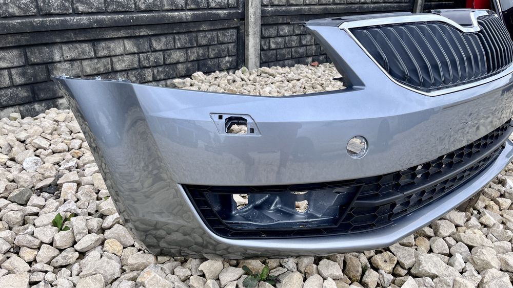 Zderzak przedni spryski LF8L 9157 Skoda Octavia III 5E 12- przedlift