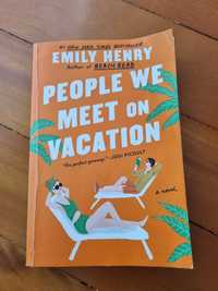 Livro "People We Meet On Vacation" de Emily Henry