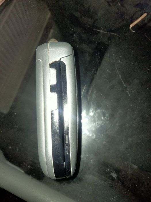 Продам телефон моторола