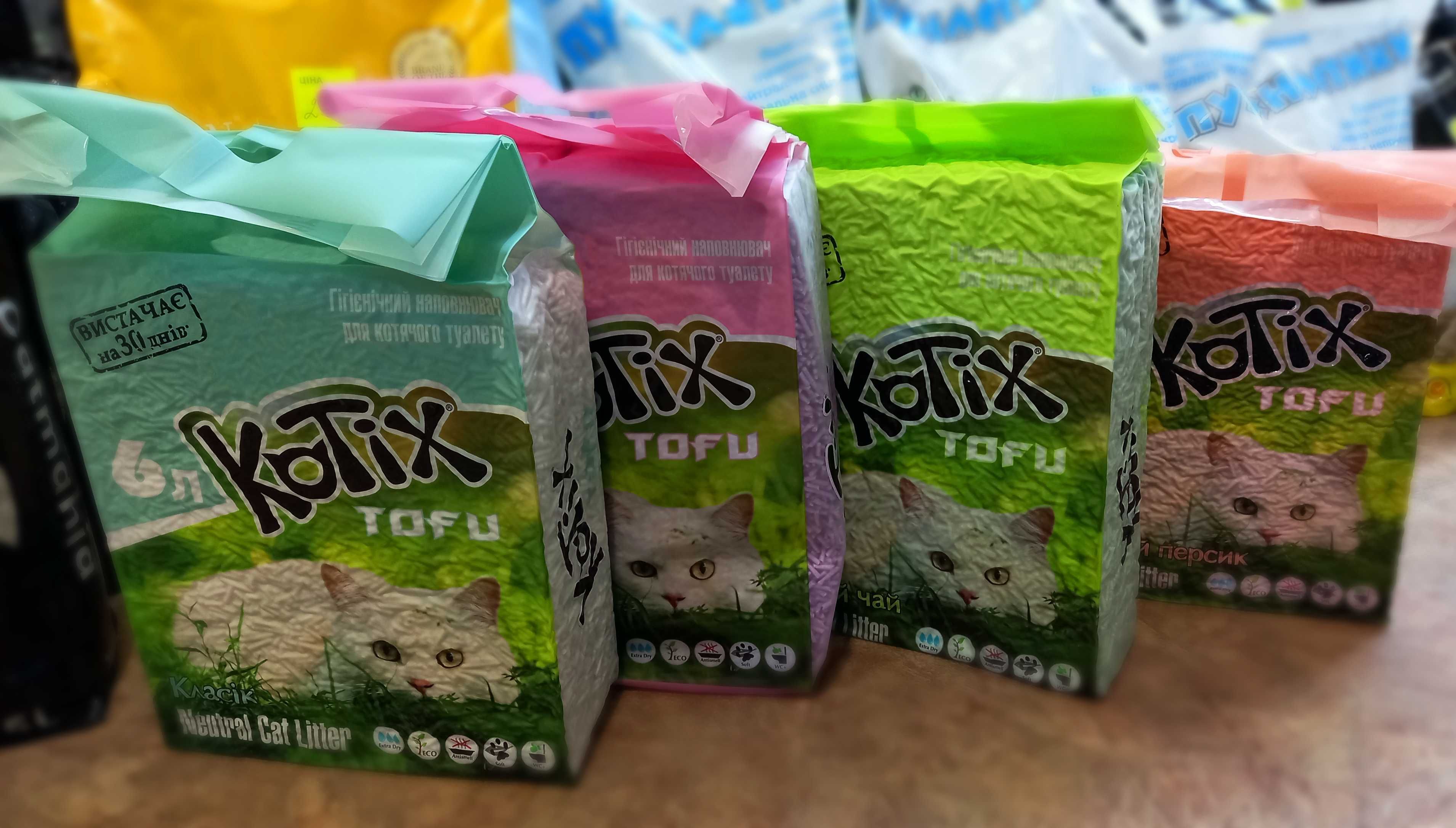 Соевый наполнитель для кошачьего лотка Котикс Тофу Kotix Tofu 6 л