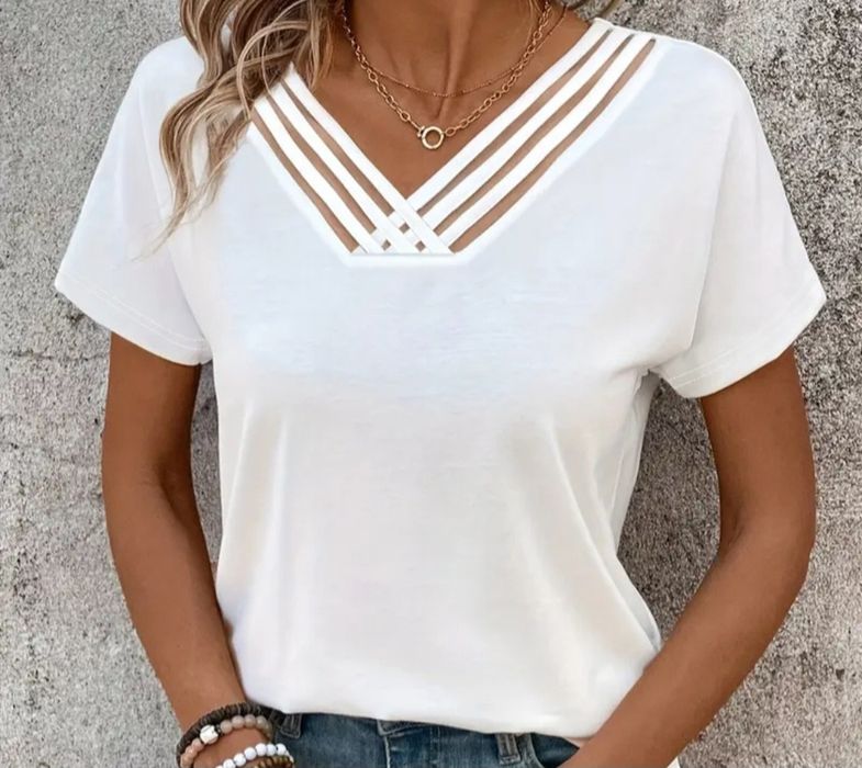 Bluzka biała r. XL.