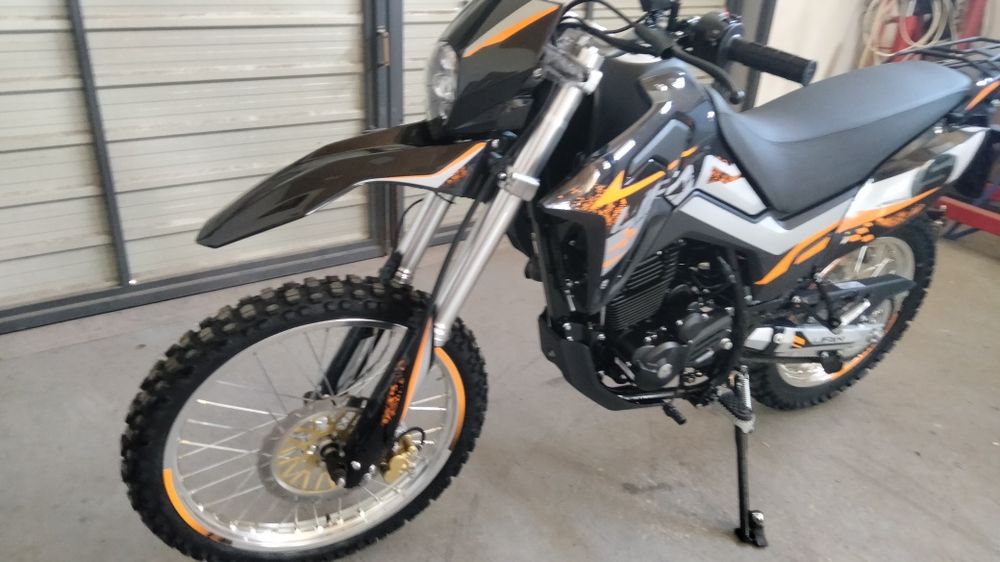 Мотоцикл Lifan kpx 250