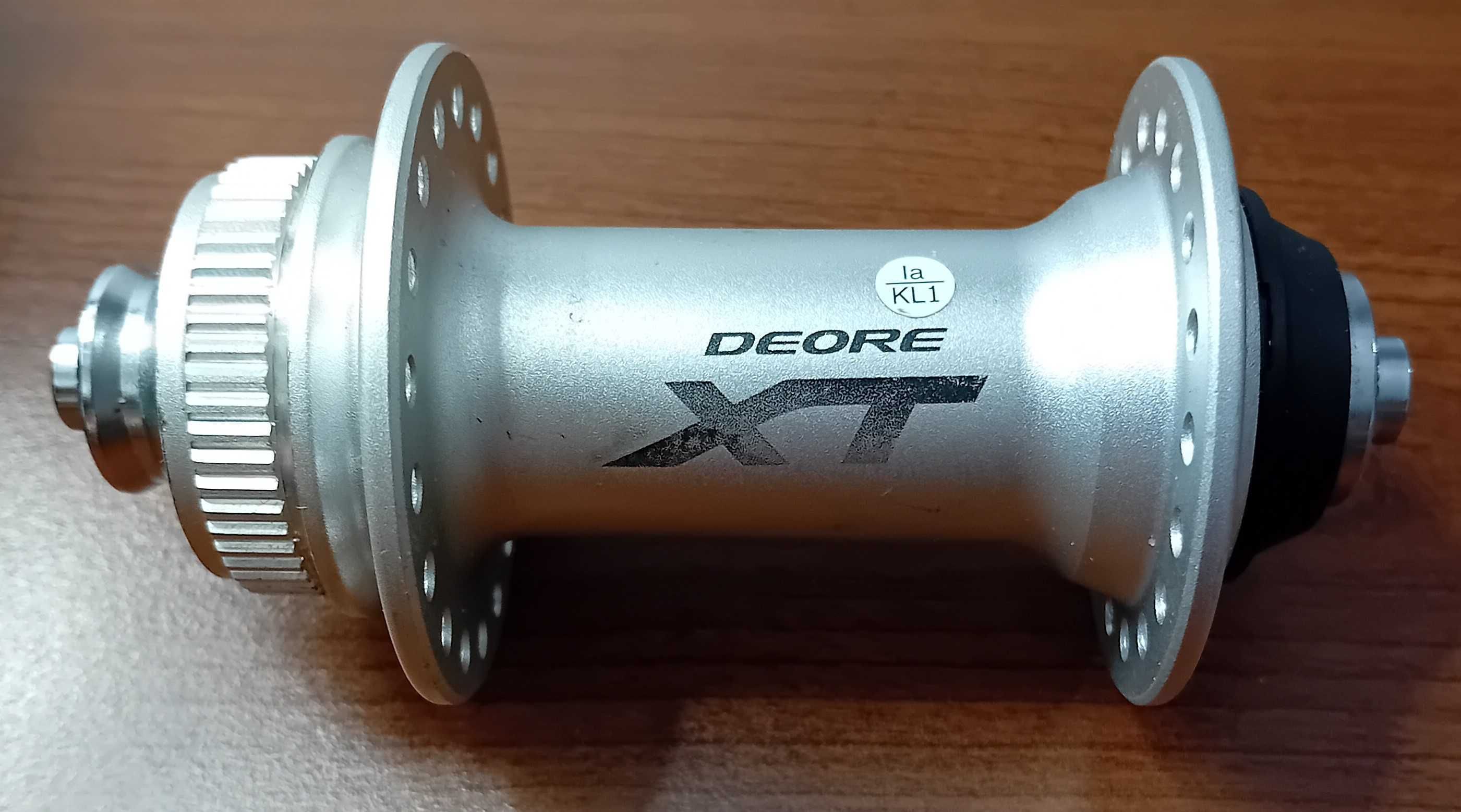 Piasta przednia Shimano Deore XT model HB-M785.