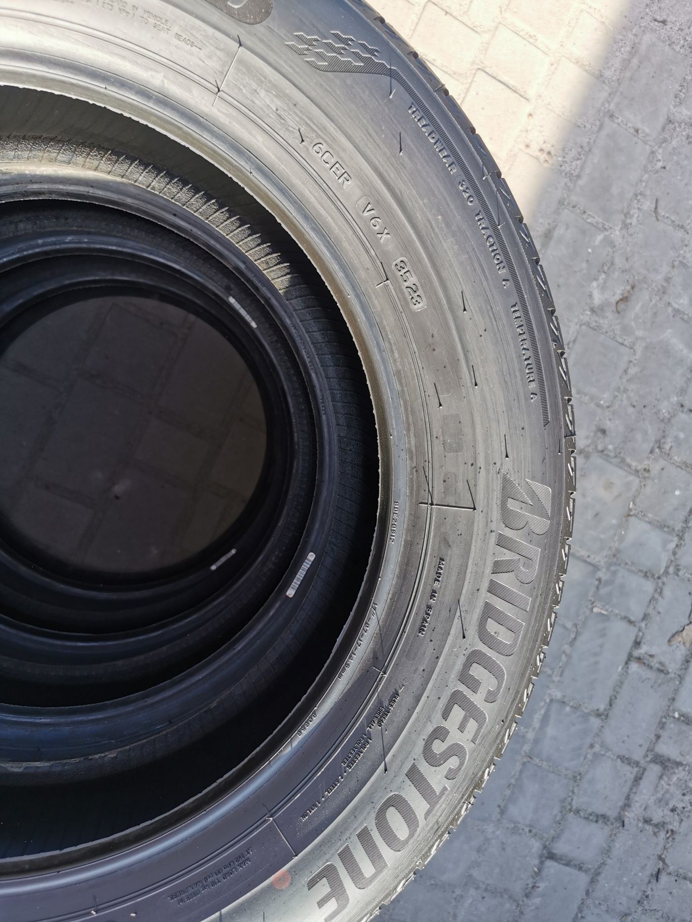 215/60 R17 Bridgestone НОВІ