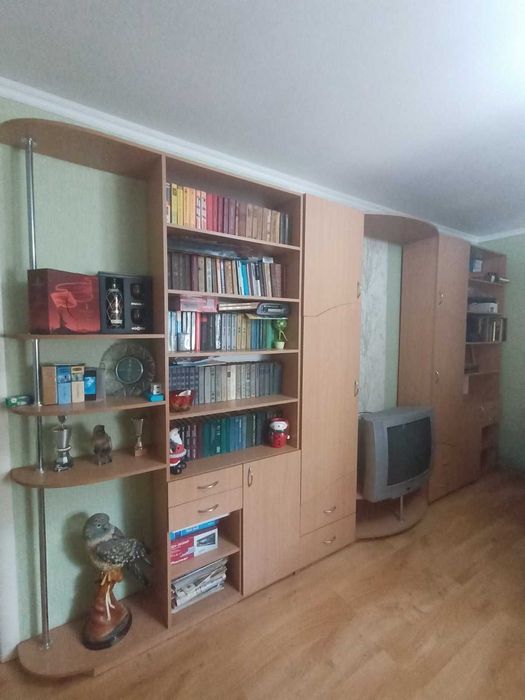 Меблі для кімнати