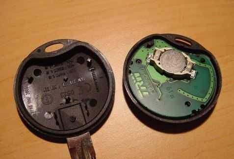 Pilha de lítio CR1225 3.0V - para comando de chave Smart F2