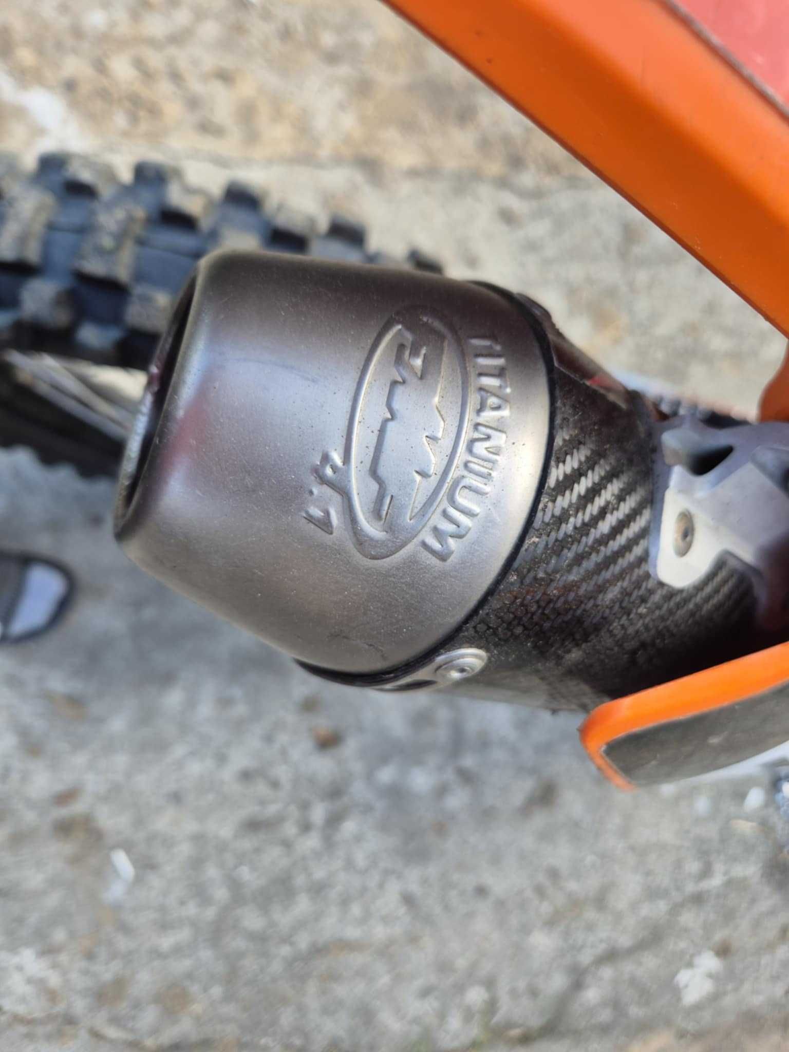 Cross KTM 250 sx-f