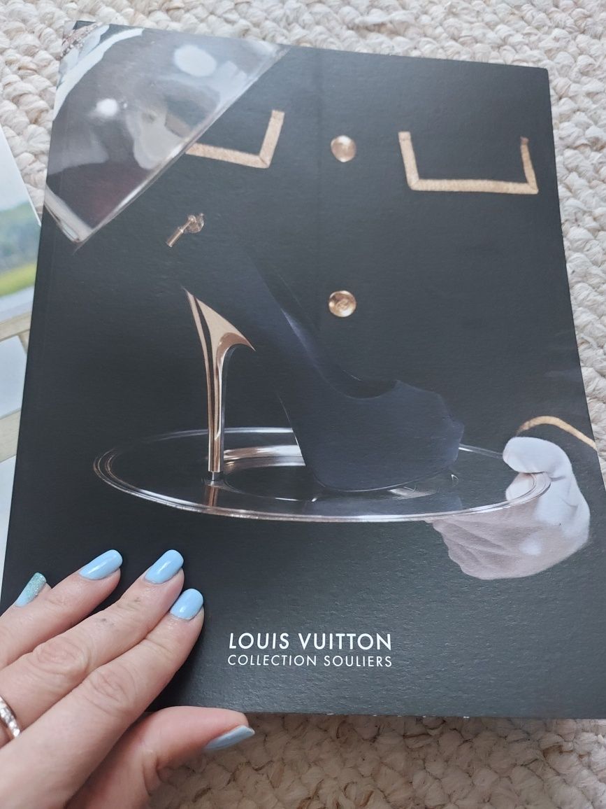 LOUIS Vuitton Kors 4 katalogi modowe książki albumy kolekcjonerskie