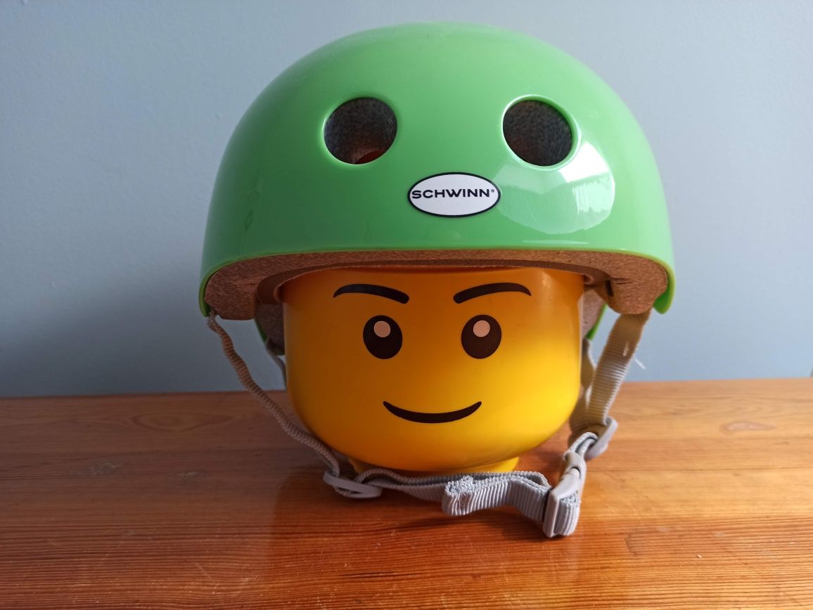 Kask na rower deskorolkę hulajnogę marki SCHWINN