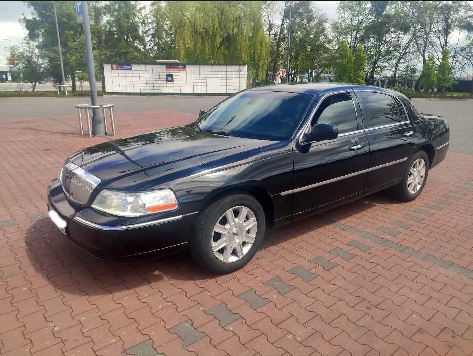 Lincoln Town Car 4.6 V8 Signature Krążownik Amerykan lub zamienię