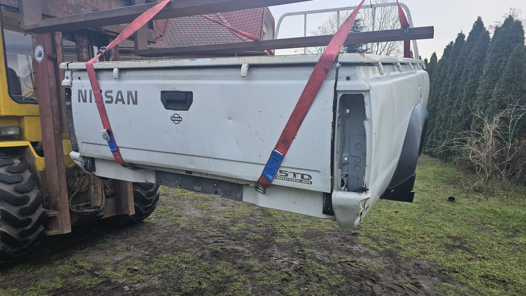 Nissan Navarra/Pickup paka zabudowa ty)