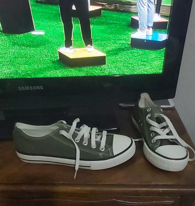 Tenis novos tamanho 39