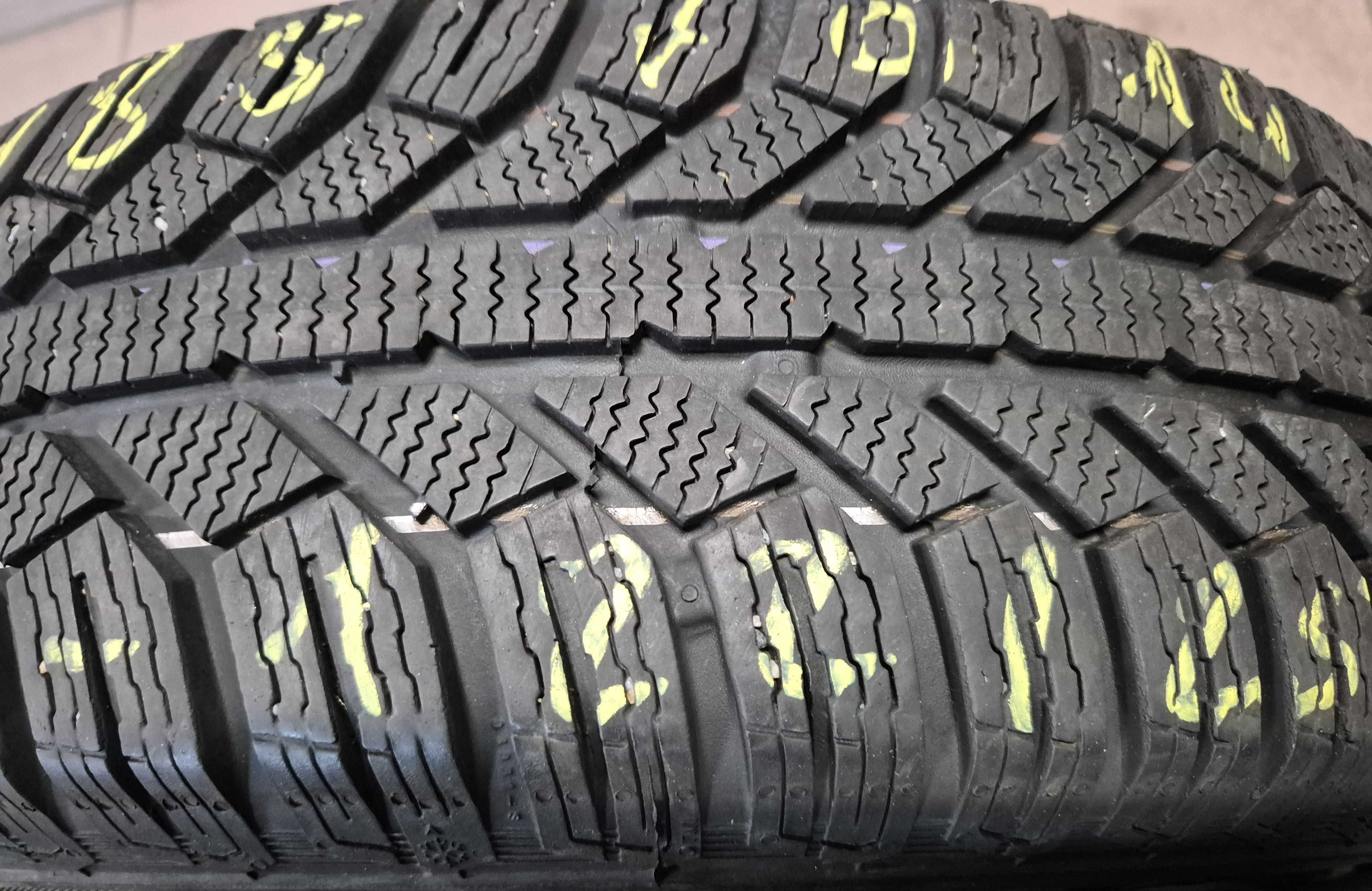 185/70r14 88T (Z122/25)006 2szt 7mm 19r Master Grip 2 SEMPERIT ZIMOWE