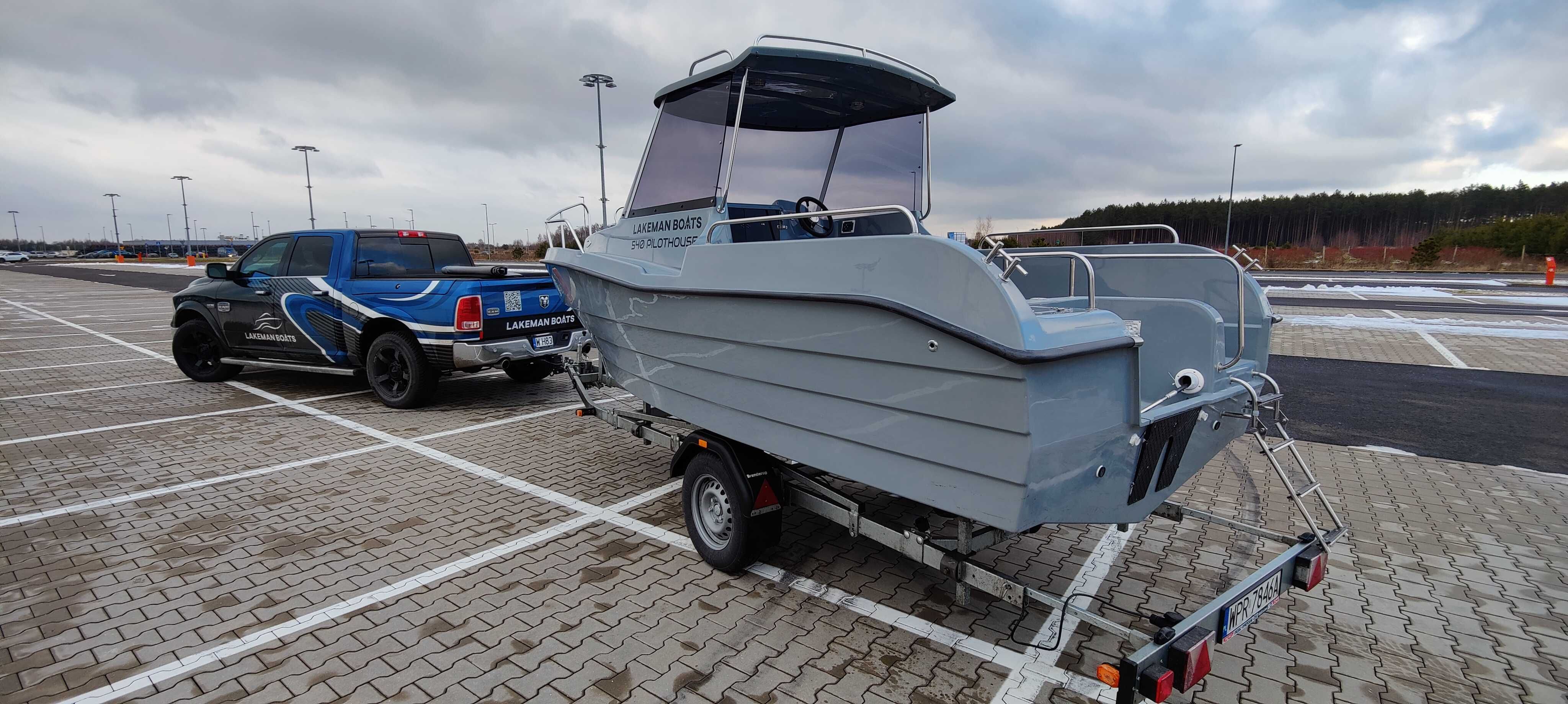 Nowa łódź motorowa, motorówka kabinowa Lakeman 540 Pilothouse