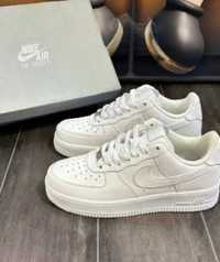 Air Force one white 42.5