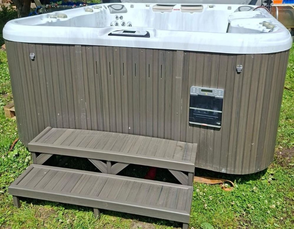 Jacuzzi sundance maxxus armstark 880