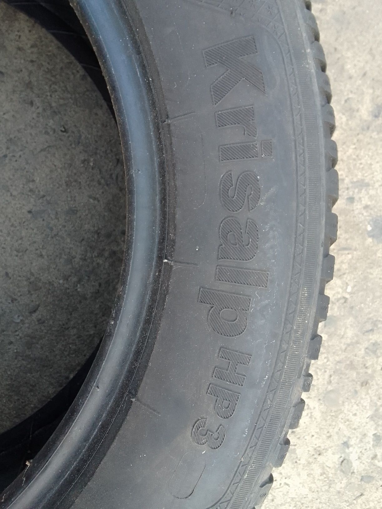 Cena za 4 Opony zimowe 235/55r17 KLEBER 2019r
