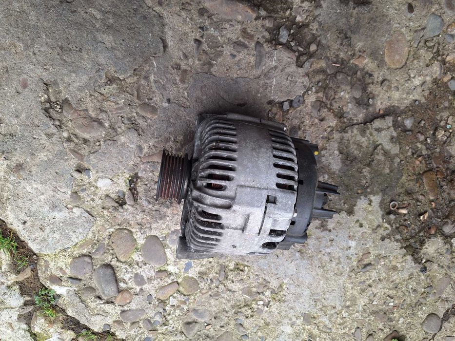 Bmw E60 E65 M57 3.0D 231KM Alternator