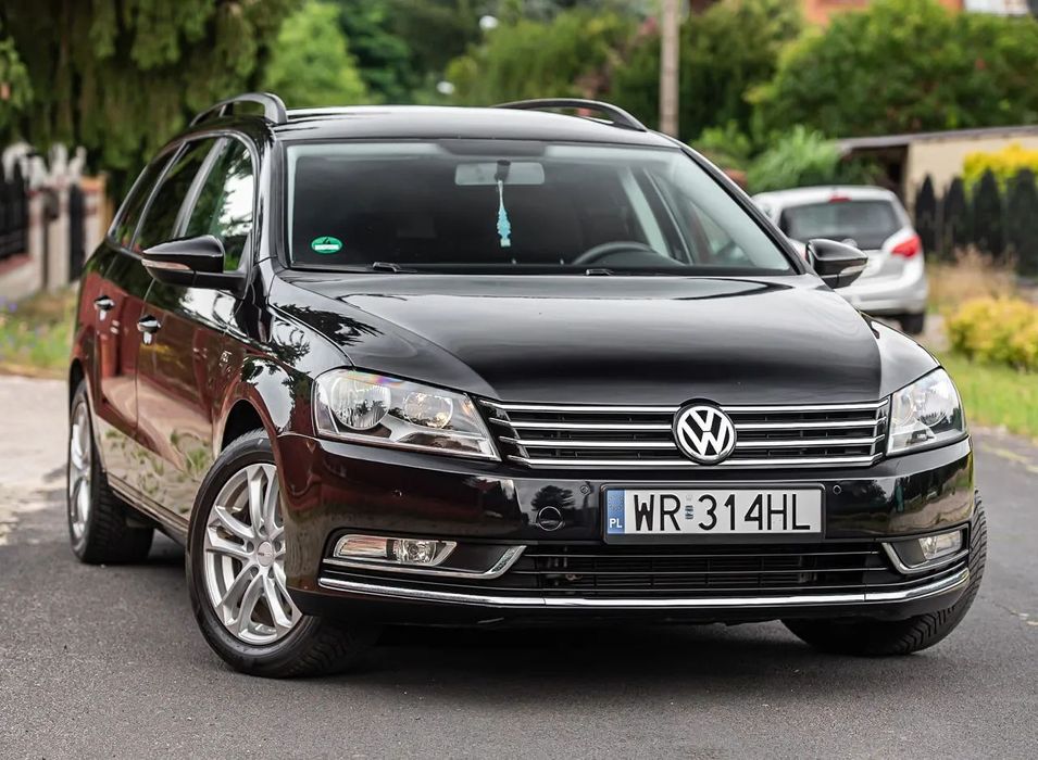 Volkswagen Passat 1.4T 122KM Klimtronic Navi Grzane Fotele Kamera Parktronic Serwis