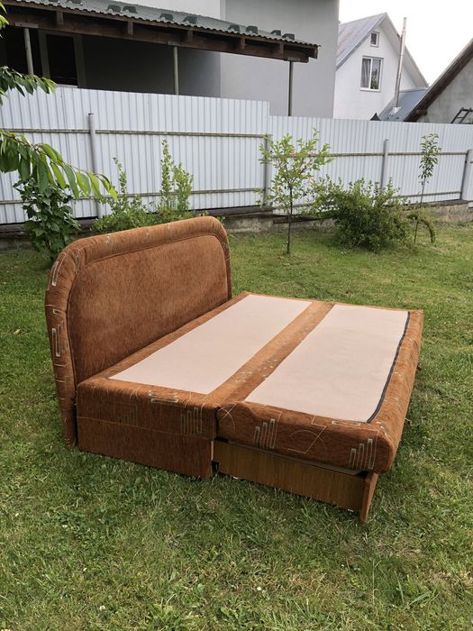 Розкладний диван