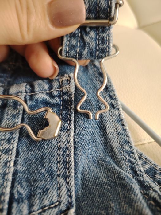 Джинсовий комбінезон для малечі