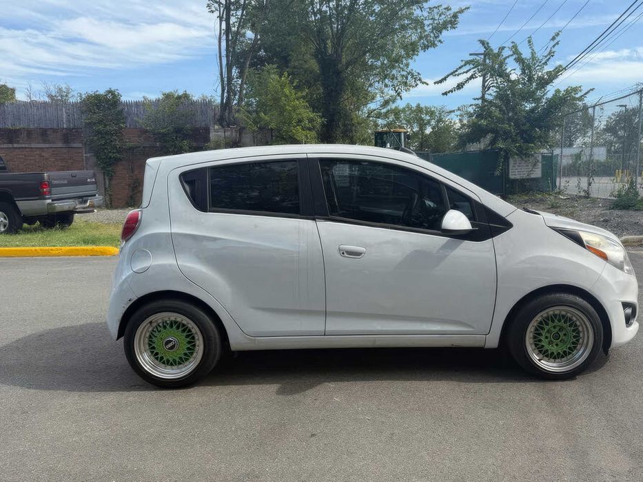 Chevrolet Spark      2015