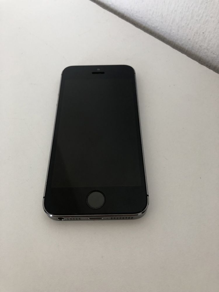 IPhone SE A 1723  32Gb