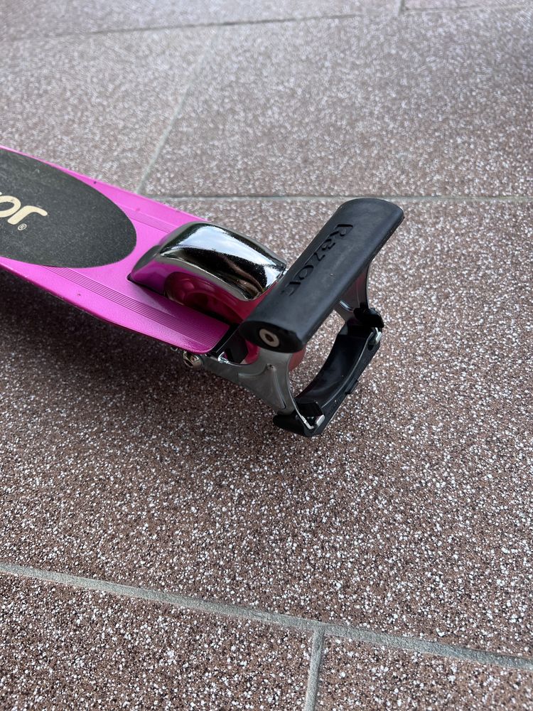 Самокат, скутер Razor S SPARK sport pink