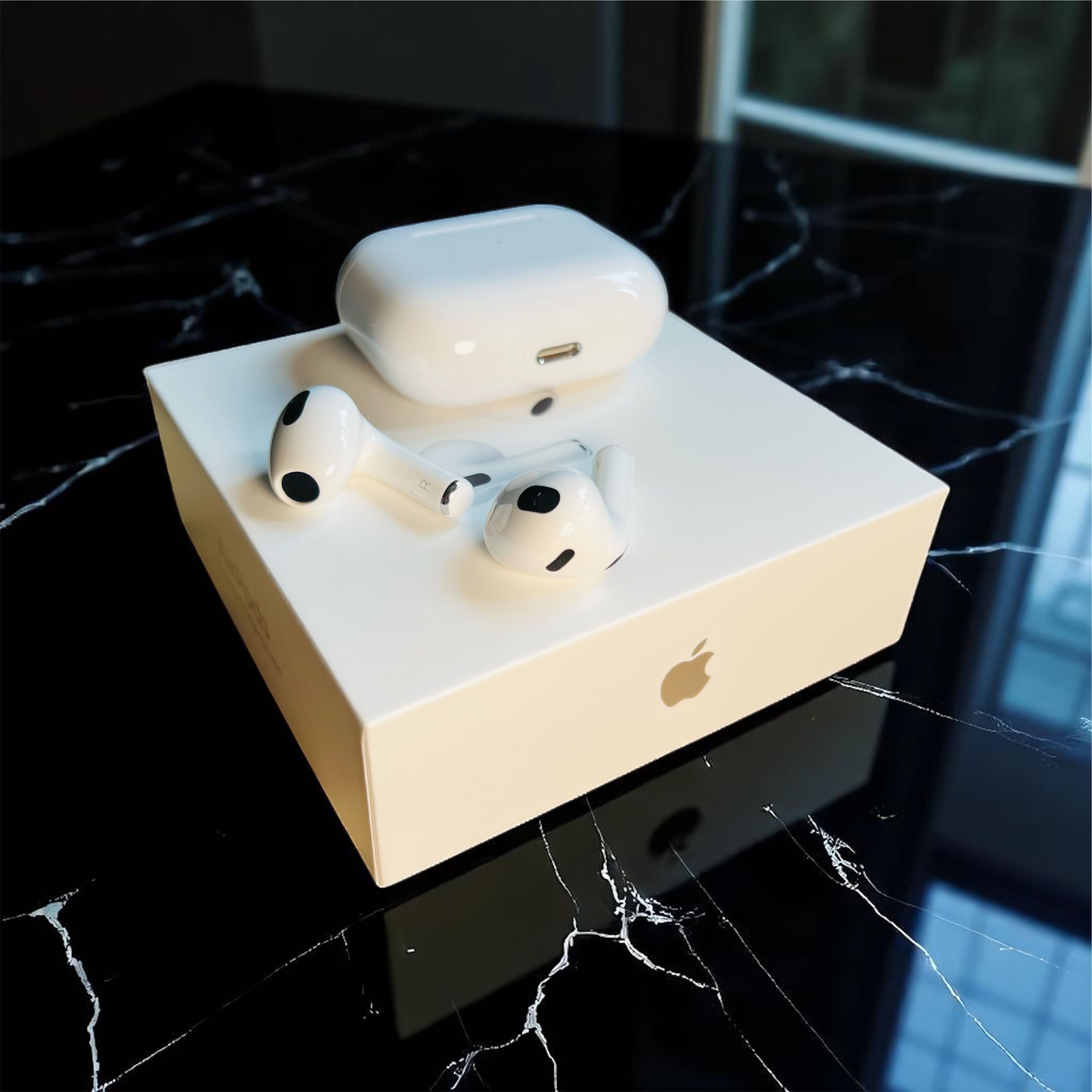 Nowe AirPods 3 do iPhone • Słuchawki bezprzewodowe AirPods 2025