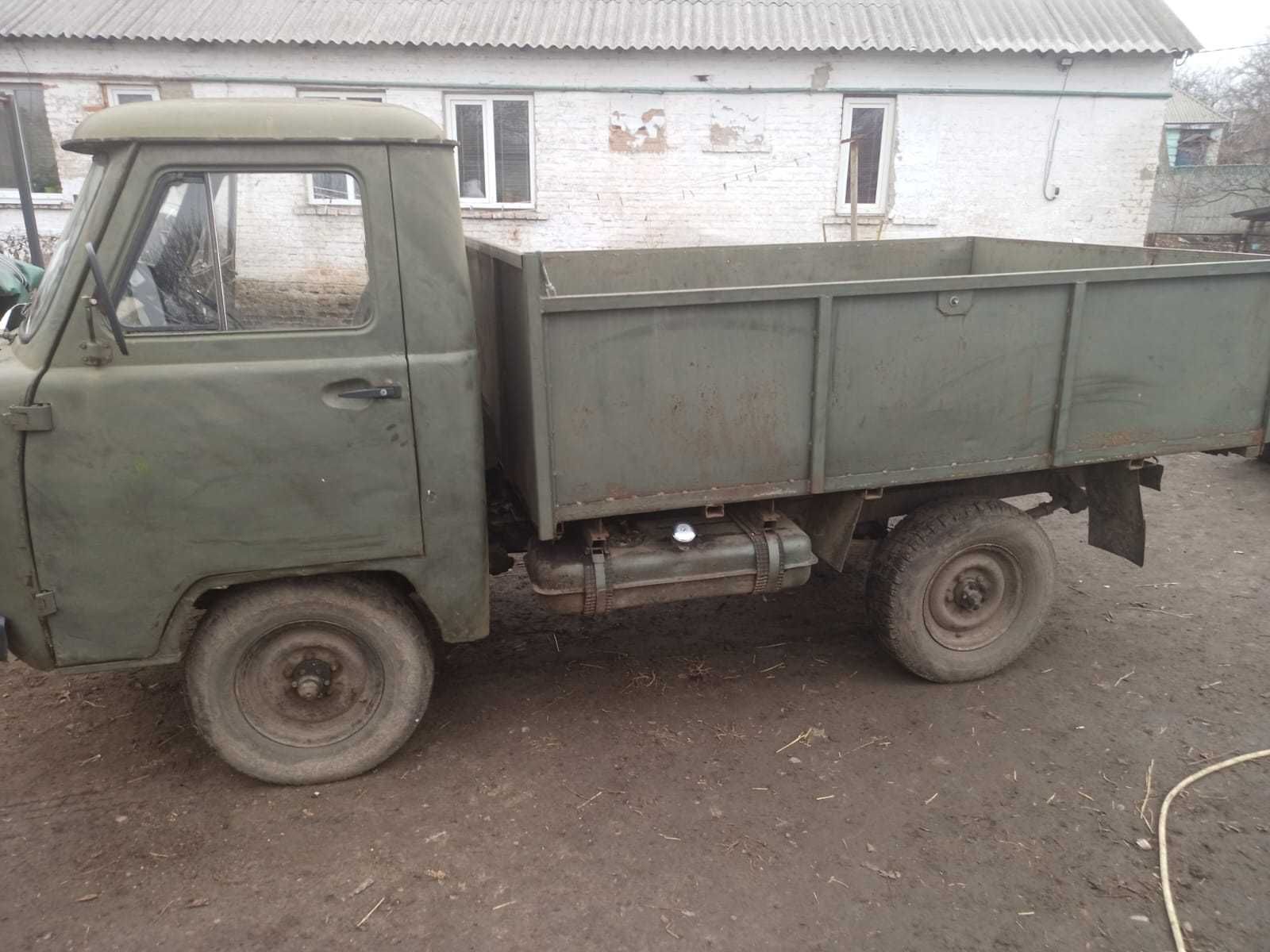 Продам бортовий УАЗ